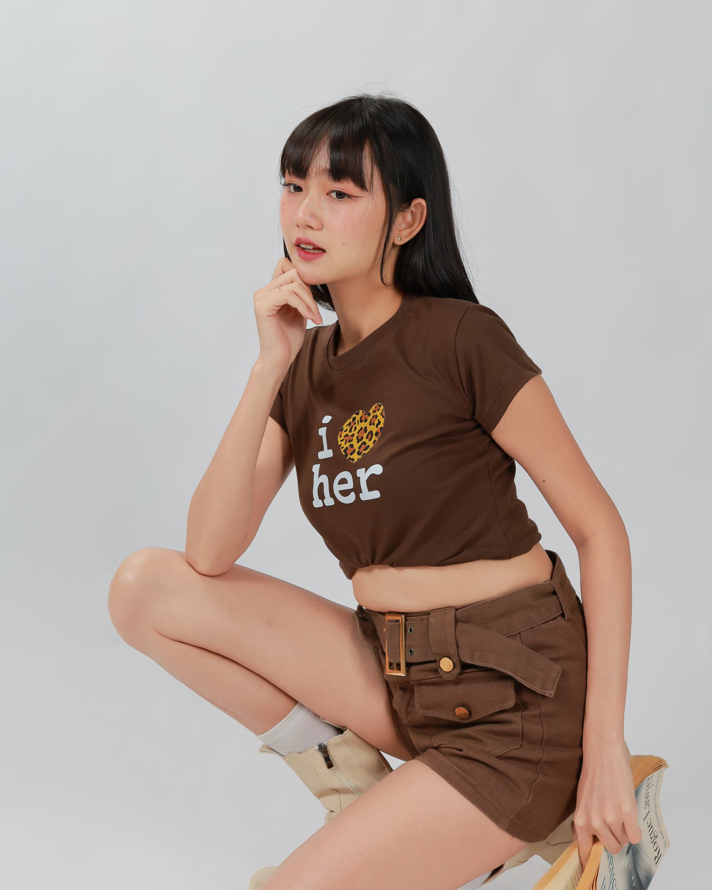 HER TEE TOP - BROWN